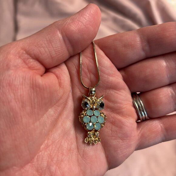 Owl Necklace - Picture 2 of 6